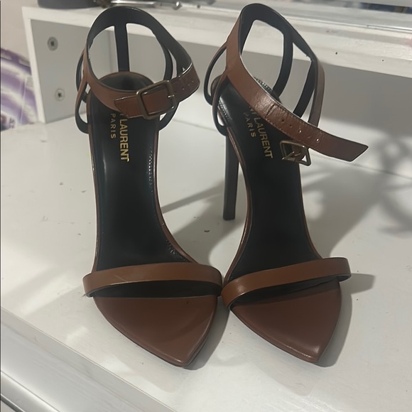Elegant Brown Women's Heels - Picture 1 of 6